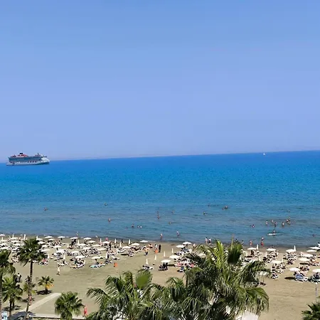 Sunorama Garden - Seaview * Ларнака