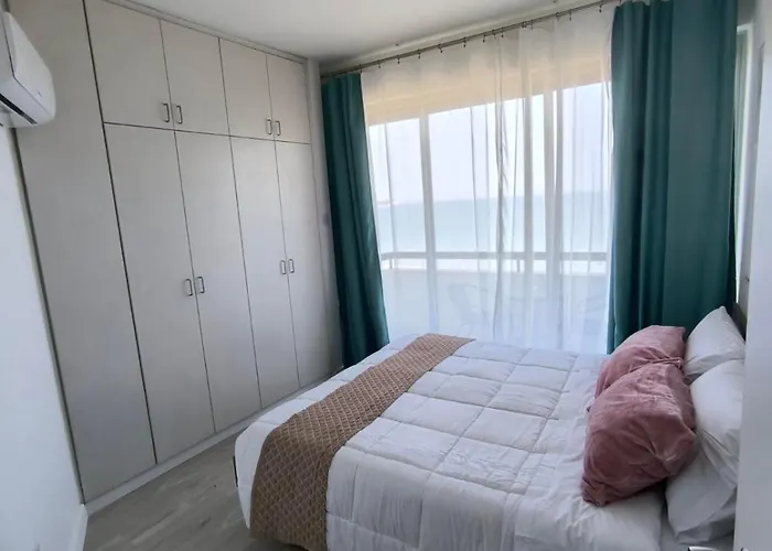 Sunorama Garden - Seaview Larnaca