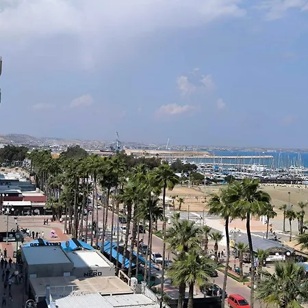 Sunorama Garden - Seaview شقة لارنكا