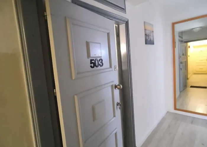 Sunorama Garden - Seaview דירה לרנקה